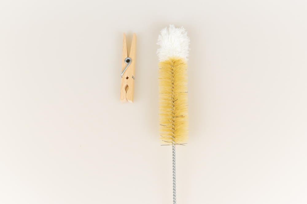 Flaschenbürste mit Baumwollkopf